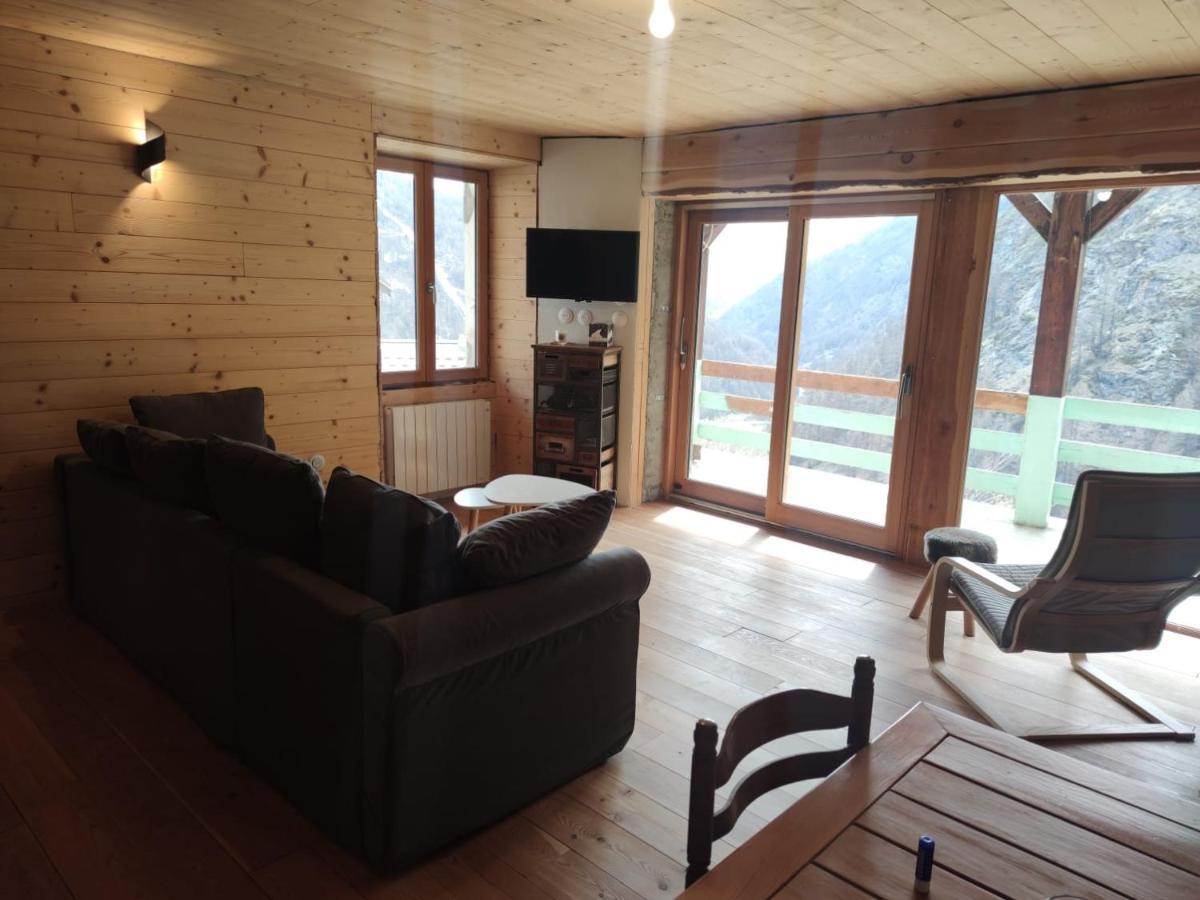 Les Hauts Du Roux Abriès Exteriör bild